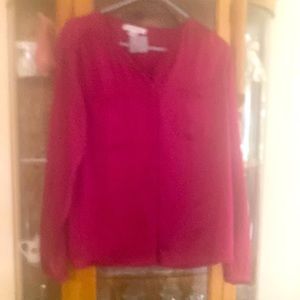 Ladies purple blouse. Silk material. Very nice looks new.